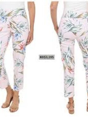 Plus Size Zac & Rachel floral print pull-on millennium ankle pants. 16